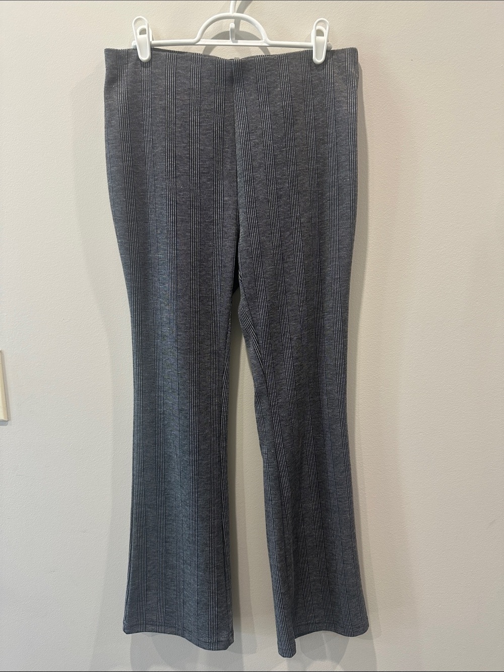 Ribbed Knit Boot-Cut Pants in Charcoal Gray